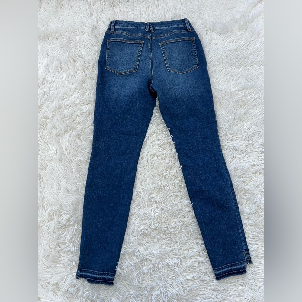 Good American Good Legs Skinny Jeans - size 8/29 - Picture 4 of 8